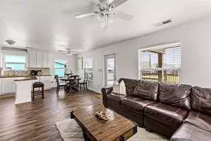 2815 Bluewater Hwy, Surfside Beach, TX 77541 - Photo 6