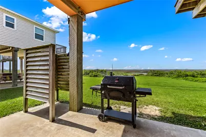 2815 Blue Water Highway, Surfside Beach, TX 77541 - Photo 30
