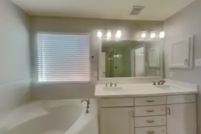 3631 Royal Royce Drive, Houston, TX 77042 - Photo 10