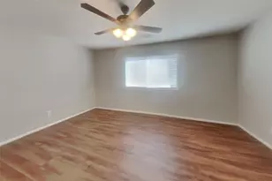 3631 Royal Royce Dr, Houston, TX 77042 - Photo 18