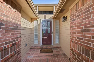 1822 28th Ave N, Texas City, TX 77590 - Photo 2