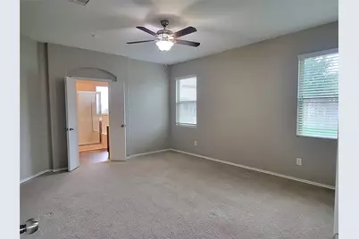 5426 Floral Valley Lane, Katy, TX 77449 - Photo 10