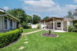 6215 Waltway Dr, Houston, TX 77008 - Photo 24