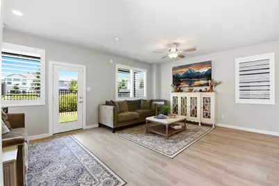 8412 Arden Valley Lane, Houston, TX 77063 - Photo 12