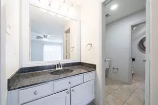 7847 Green Lawn Dr, Houston, TX 77088 - Photo 10