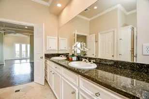 718 Roy St, Houston, TX 77007 - Photo 22