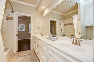 718 Roy St, Houston, TX 77007 - Photo 32