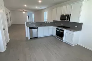 8111 Royal Palm Ct, Fulshear, TX 77441 - Photo 24