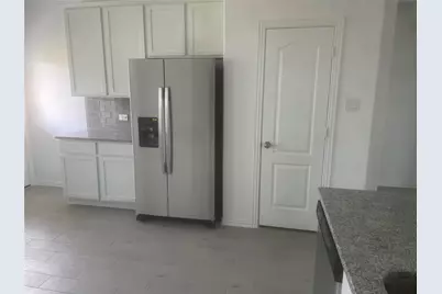 8111 Royal Palm Ct, Fulshear, TX 77441 - Photo 6
