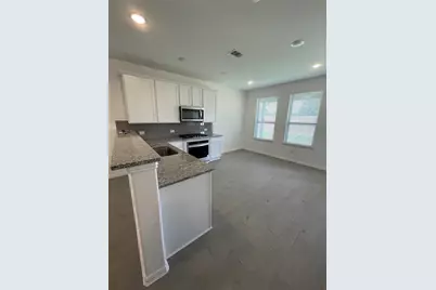 8111 Royal Palm Ct, Fulshear, TX 77441 - Photo 12