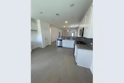 8111 Royal Palm Ct, Fulshear, TX 77441 - Photo 26