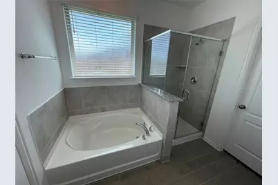 8111 Royal Palm Ct, Fulshear, TX 77441 - Photo 18