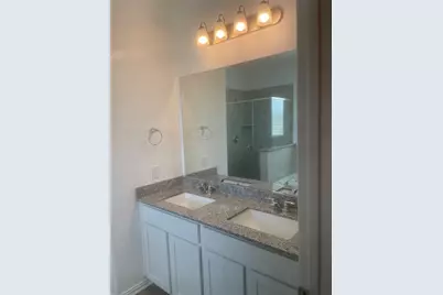 8111 Royal Palm Ct, Fulshear, TX 77441 - Photo 16