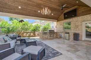 2512 Eagle Post Dr, Conroe, TX 77304 - Photo 18