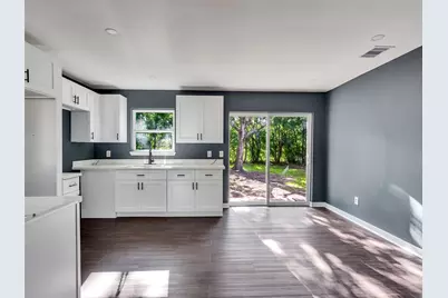 9814 Trumpet Street, Houston, TX 77078 - Photo 10