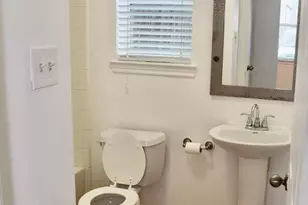 2302 Colorado St, Houston, TX 77007 - Photo 12