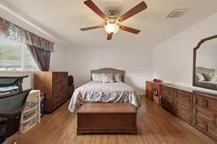 9235 Sharpview Dr, Houston, TX 77036 - Photo 30