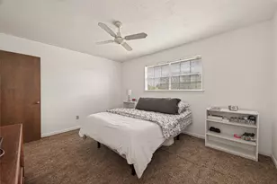 9235 Sharpview Dr, Houston, TX 77036 - Photo 26