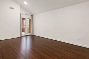 1100 Richmond Ave, Houston, TX 77006 - Photo 10