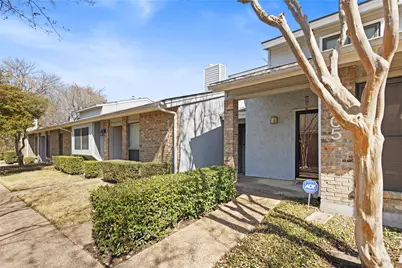 17490 Meandering Way #1304, Dallas, TX 75252 - Photo 2