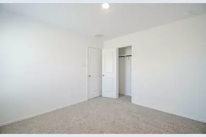 5778 Hampton Valley Dr, Houston, TX 77373 - Photo 8