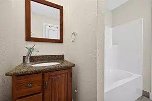 1609 Cheshire Ln, Houston, TX 77018 - Photo 36