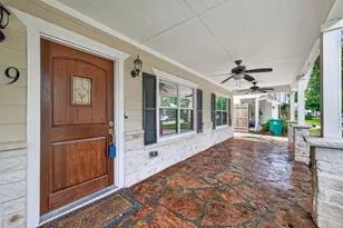 1609 Cheshire Ln, Houston, TX 77018 - Photo 6