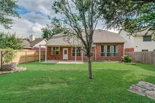 4731 Silverlake Dr, Sugar Land, TX 77479 - Photo 36