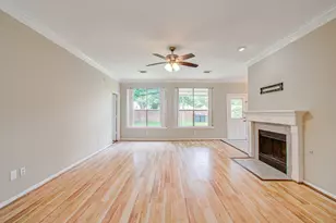 4731 Silverlake Dr, Sugar Land, TX 77479 - Photo 12