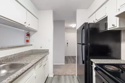 10101 Forum Park Drive #2019, Houston, TX 77036 - Photo 20