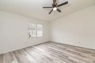 33147 McKinley Cir, Magnolia, TX 77354 - Photo 14