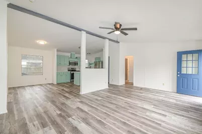 33147 McKinley Circle, Magnolia, TX 77354 - Photo 2