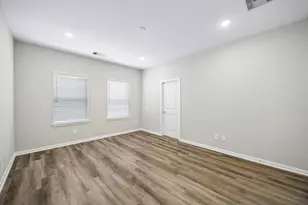 208 Clark Meadows Ln, Houston, TX 77076 - Photo 8