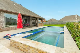 64 Poppy Ct, Lake Jackson, TX 77566 - Photo 14