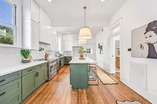 2010 Rosenberg St, Galveston, TX 77550 - Photo 16