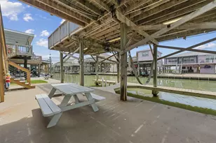 313 Schooner Dr, Freeport, TX 77541 - Photo 20