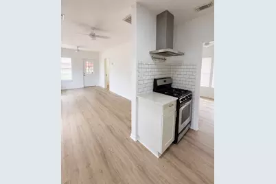 3824 Woodleigh Street, Houston, TX 77023 - Photo 4
