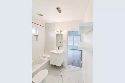 3824 Woodleigh Street, Houston, TX 77023 - Photo 6