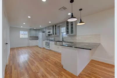 19403 Lake Hollow Lane, Houston, TX 77084 - Photo 12