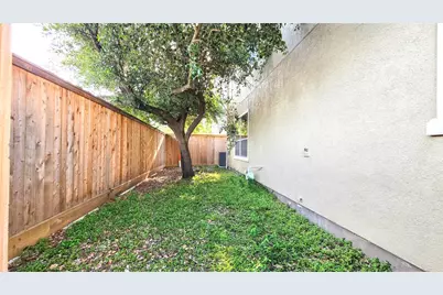 2203 Hilshire Terrace Court, Houston, TX 77080 - Photo 4
