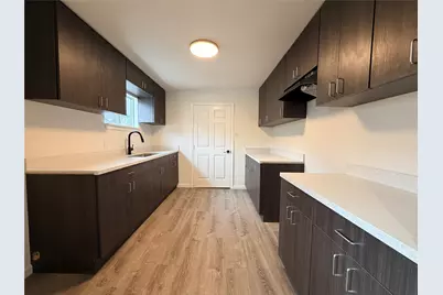 5130 Engleford Street, Houston, TX 77026 - Photo 6