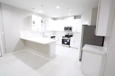 509 Avenue I #A, Conroe, TX 77301 - Photo 4