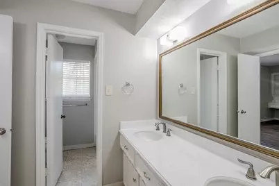 10610 Dunbrook Drive, Houston, TX 77070 - Photo 38