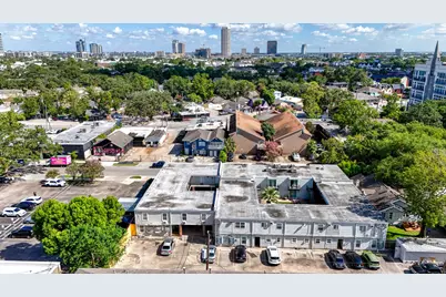 1419 Hawthorne #16, Houston, TX 77006 - Photo 14