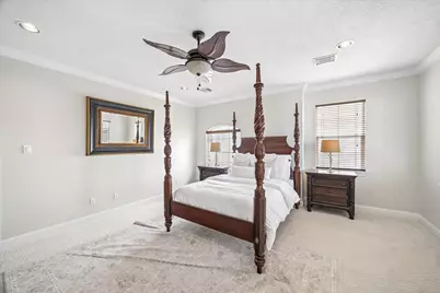 5610 Kiam Street #F, Houston, TX 77007 - Photo 8