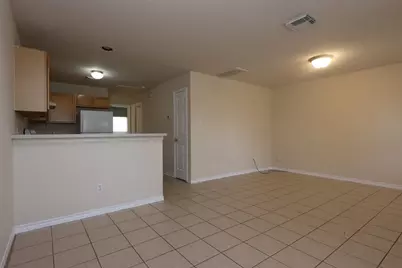 402 Trichelle Street #A, Pasadena, TX 77506 - Photo 4