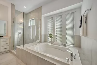 98 Dorado Drive, Friendswood, TX 77546 - Photo 28