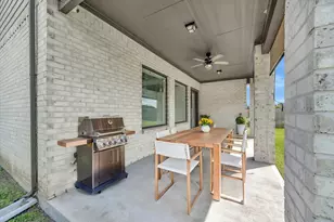 98 Dorado Dr, Friendswood, TX 77546 - Photo 48