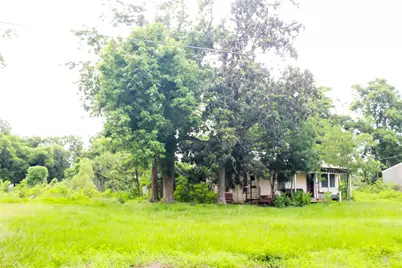 120 Creekside Drive, Angleton, TX 77515 - Photo 22