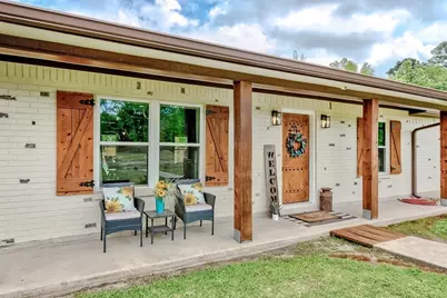 2363 Twin Oaks, Orange, TX 77630 - Photo 1